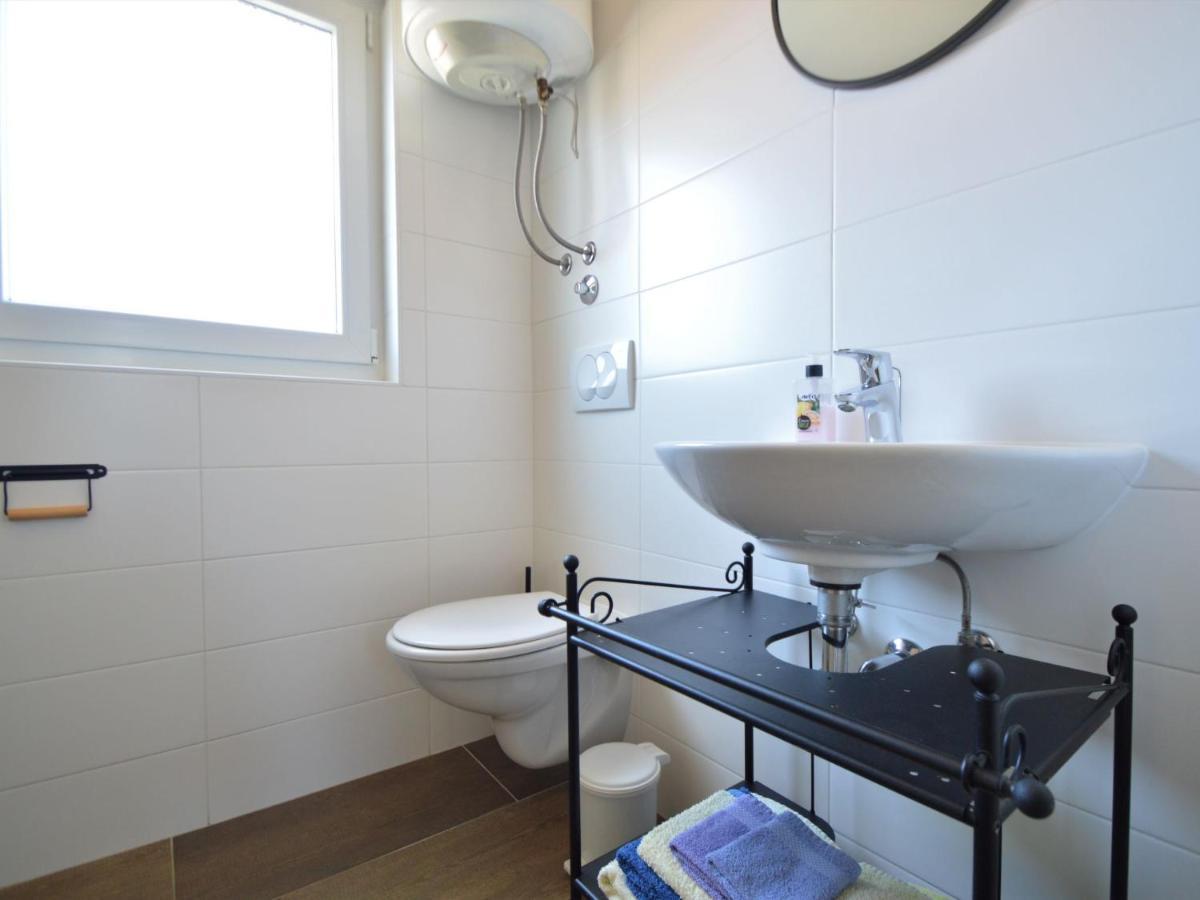Apartment Ivka-2 By Interhome Tribalj Exteriör bild